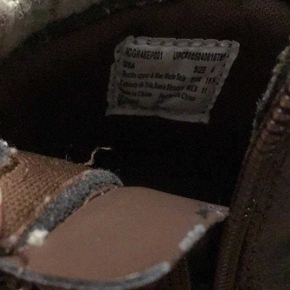 GARANIMALS size 4 .. kids fashion boots. Brown - Picture 12 of 16